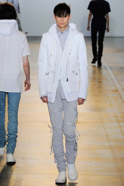 Look 20